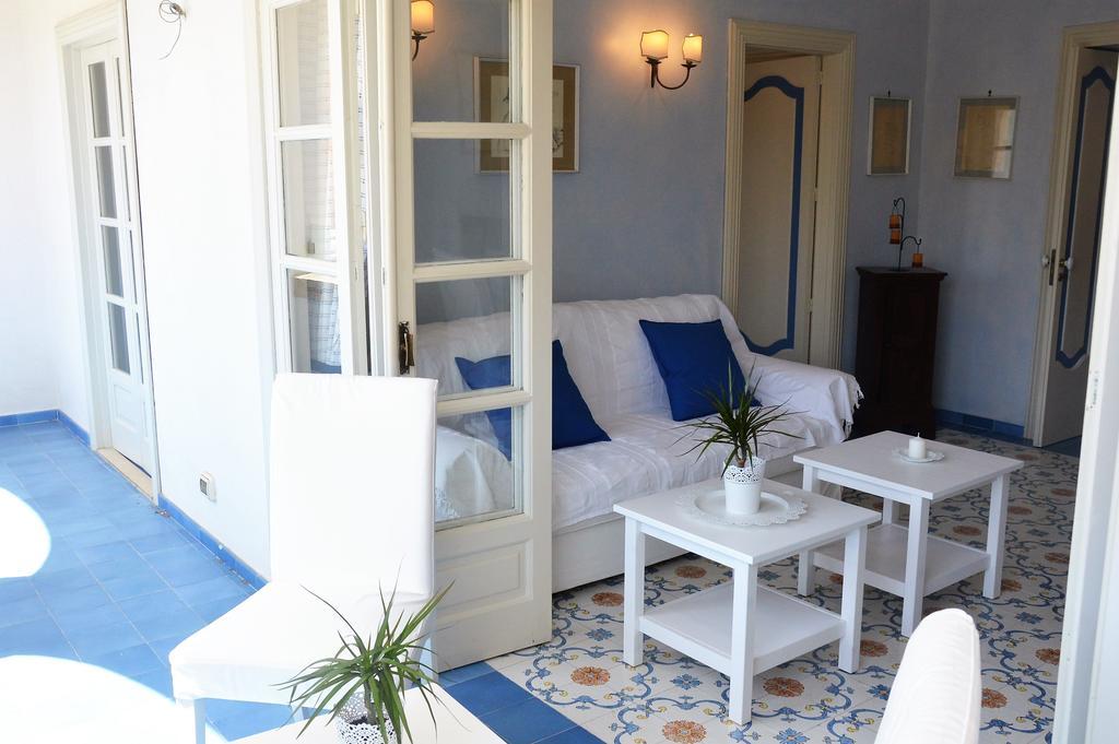 L'Atelier Del Pittore Apartment Taormina Bagian luar foto