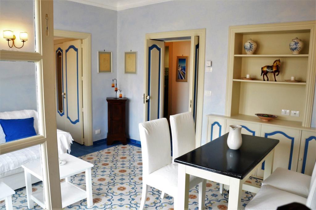 L'Atelier Del Pittore Apartment Taormina Bagian luar foto