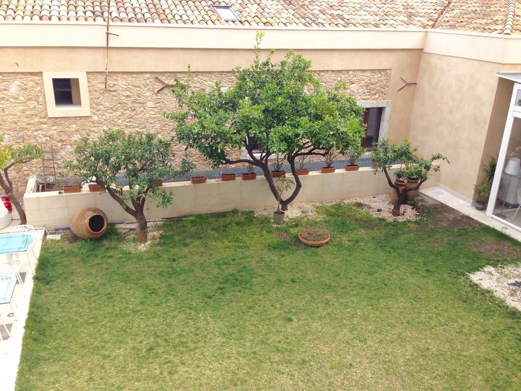 L'Atelier Del Pittore Apartment Taormina Bagian luar foto