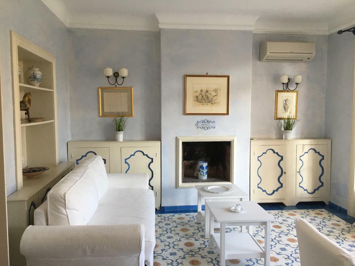 L'Atelier Del Pittore Apartment Taormina Bagian luar foto